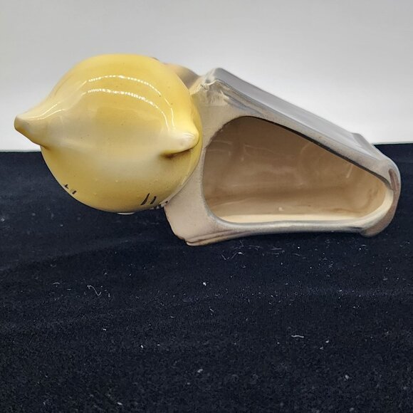 Shawnee Three Little Pigs Ceramic Planter Kitschy Vintage Closed Eyes - Picture 7 of 9